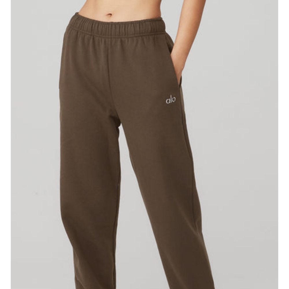 Accolade Straight Leg Sweatpant